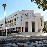 Taipas 3*