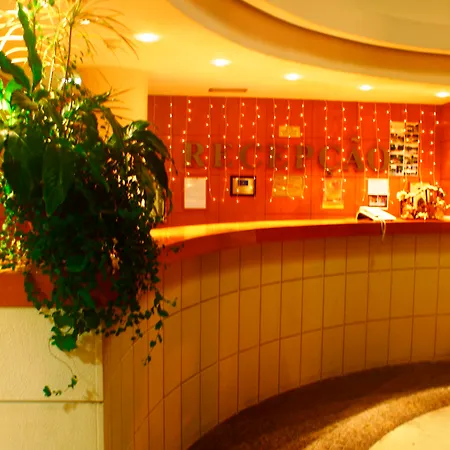 Taipas Hotel